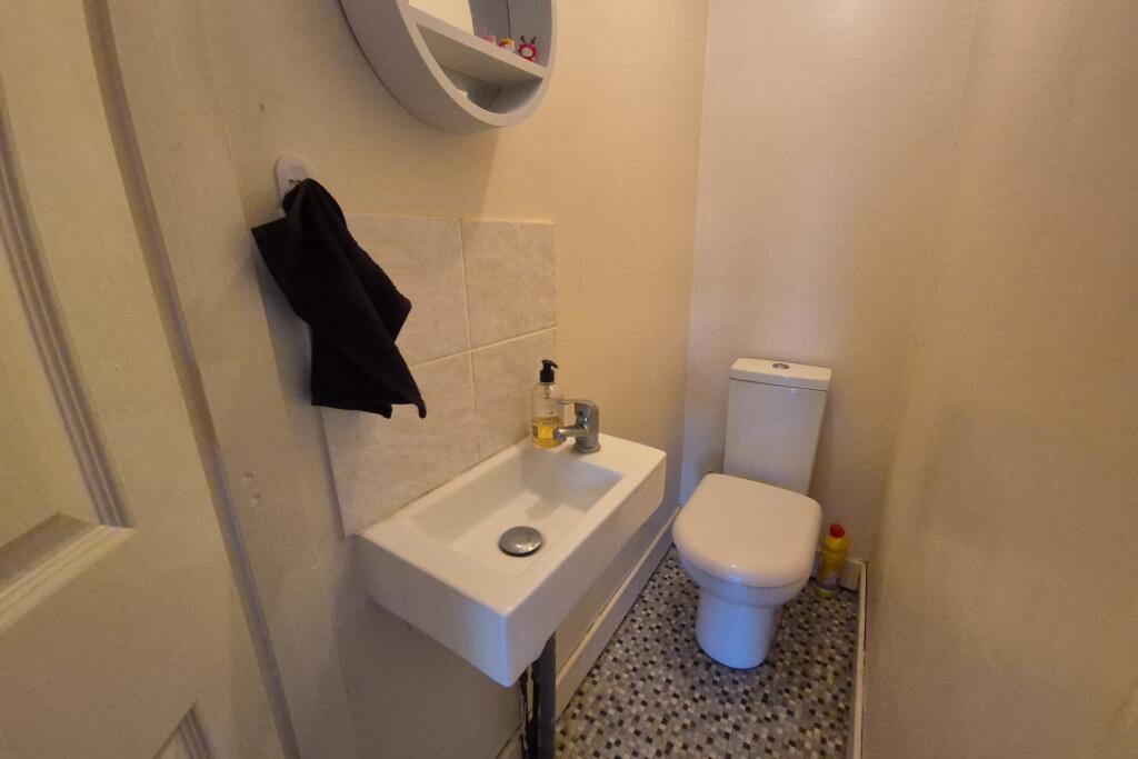 Additional image 17 of Hugh Road, Smethwick, B67