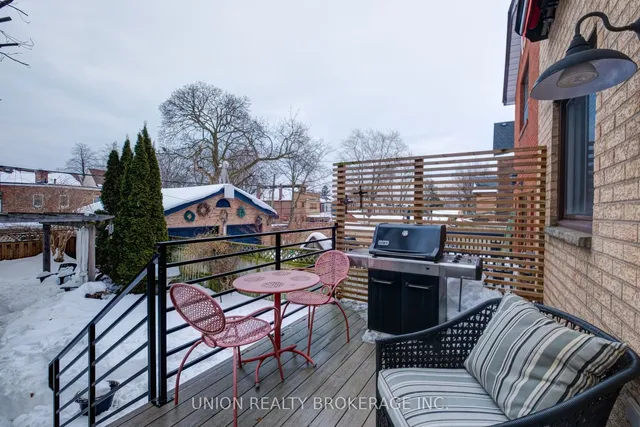 Additional image 40 of 321 Leslie St