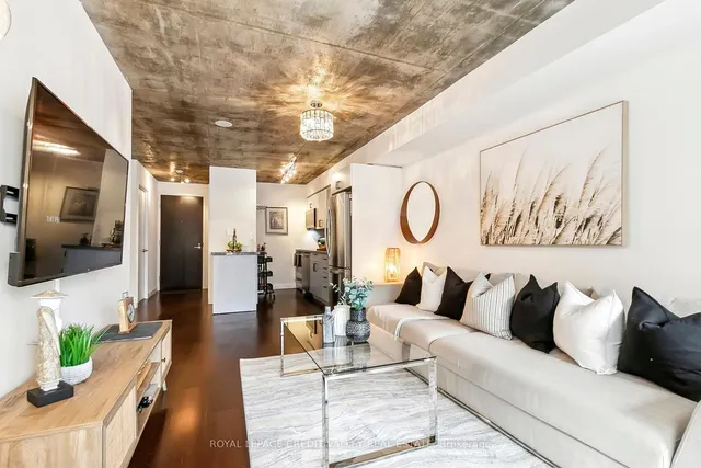 Additional image 10 of 1005 King St Unit 625