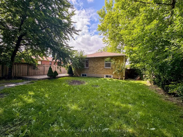 Additional image 29 of 131 Searle Ave