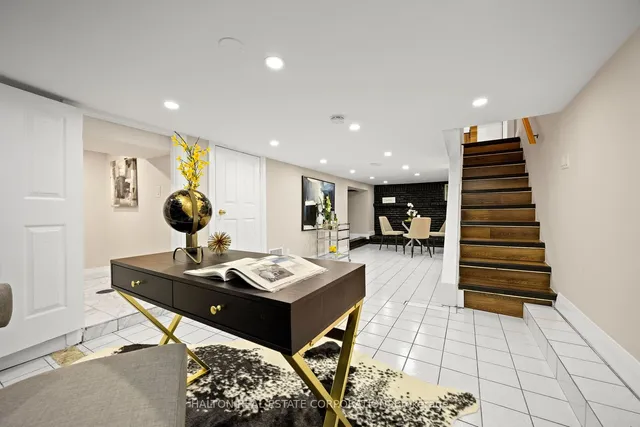 Additional image 32 of 78 Portland St