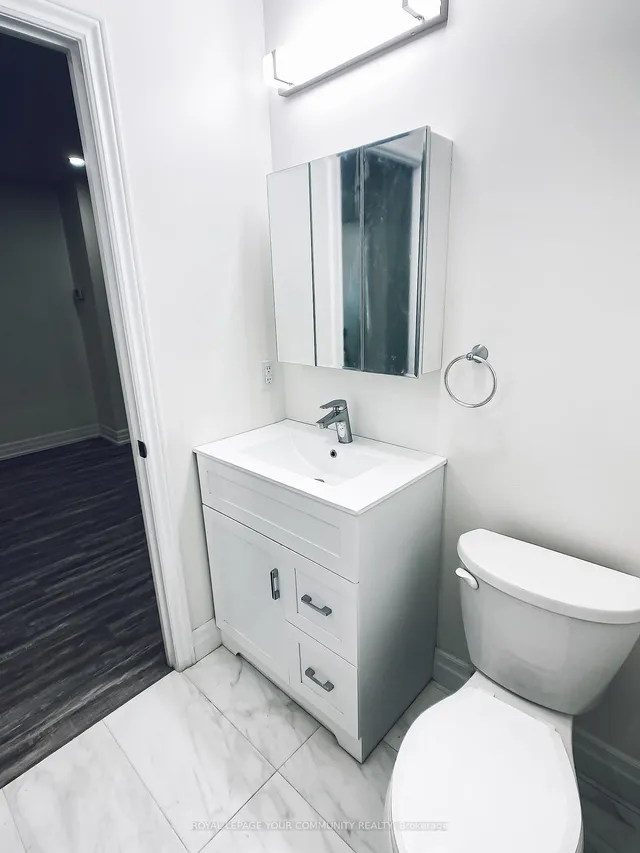 Additional image 21 of 1623 Keele St