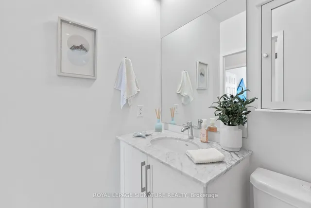 Additional image 24 of 840 Queens Plate Dr Unit 104