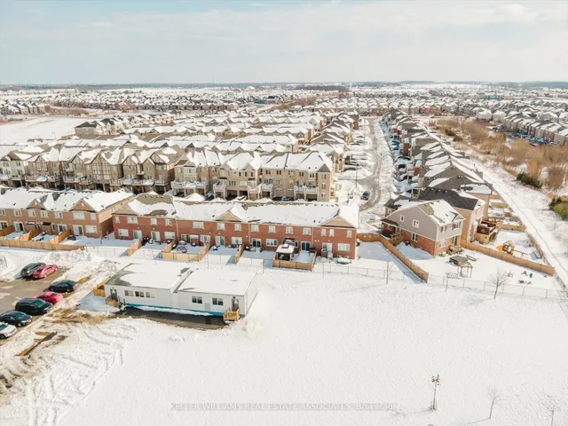 Additional image 37 of 1176 Duignan Cres