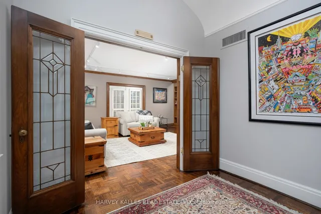 Additional image 22 of 17 Robinwood Ave