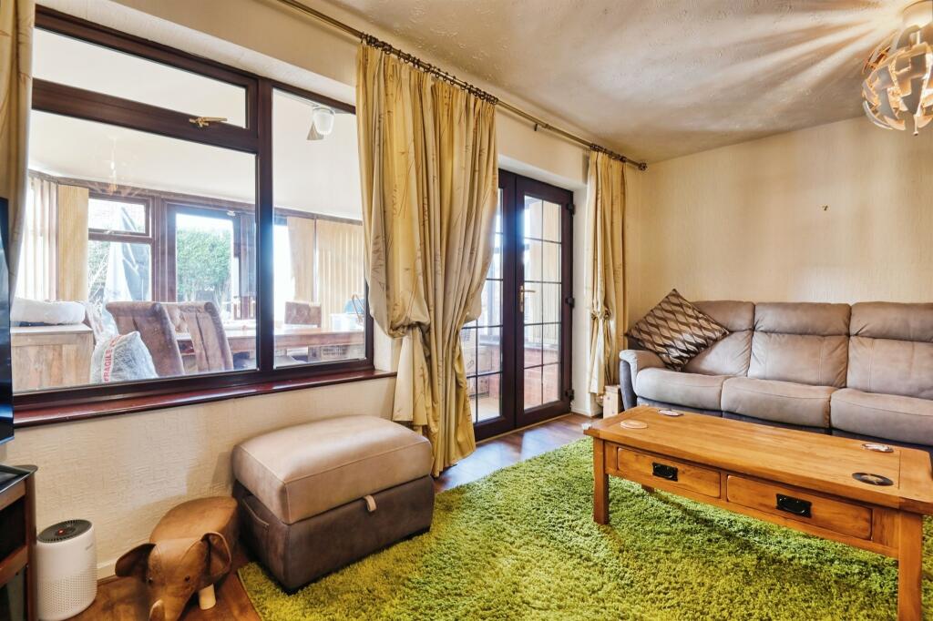 Additional image 9 of Mill Crescent, Kingsbury, Tamworth