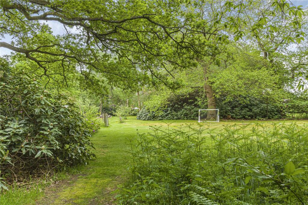 Additional image 59 of Kentish Lane, Brookmans Park, Hertfordshire, AL9