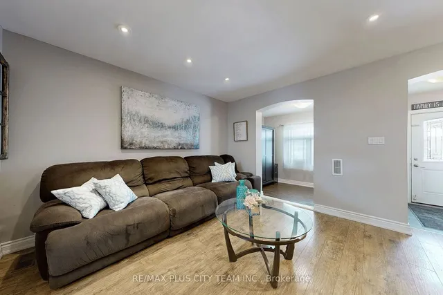 Additional image 4 of 8 Hatherley Rd