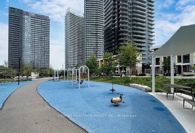 Additional image 13 of 25 Mcmahon Dr Unit 711