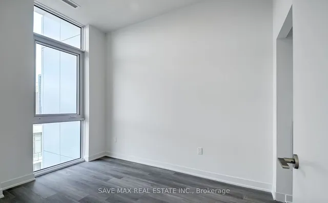 Additional image 13 of 9 Tecumseth St Unit PH 11