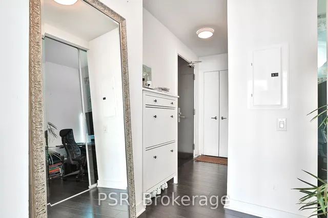 Additional image 21 of 290 Adelaide St Unit 3811