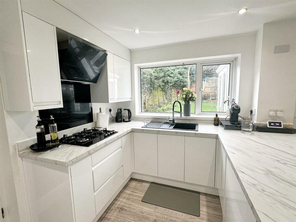 Additional image 6 of Thorpe Close, Four Oaks, Sutton Coldfield