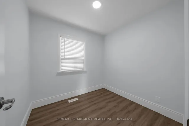 Additional image 16 of 8 SHYNAL Ave