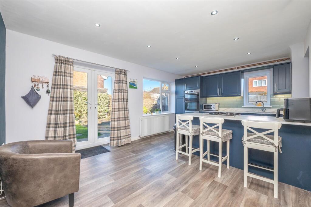 Additional image 5 of Orchard Drive, Alcester