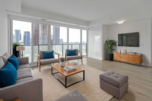 Additional image 32 of 575 Bloor St Unit 2102