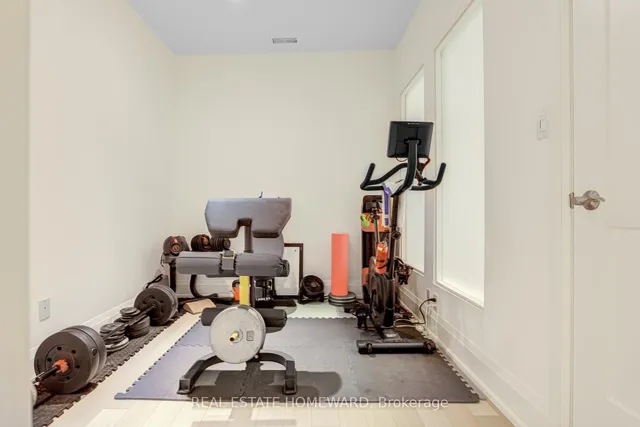 Additional image 23 of 365 Beech Ave Unit 219