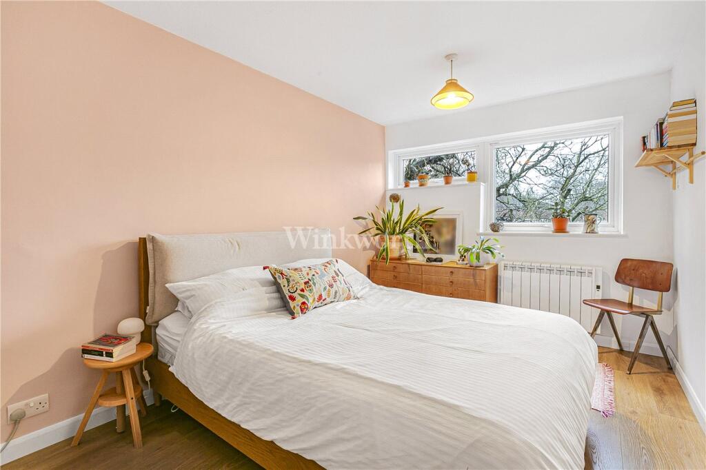 Additional image 5 of Chislet Close, Beckenham, BR3