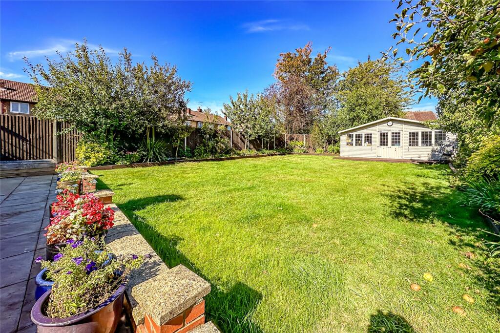 Additional image 22 of Woodfield Way, St. Albans, Hertfordshire, AL4