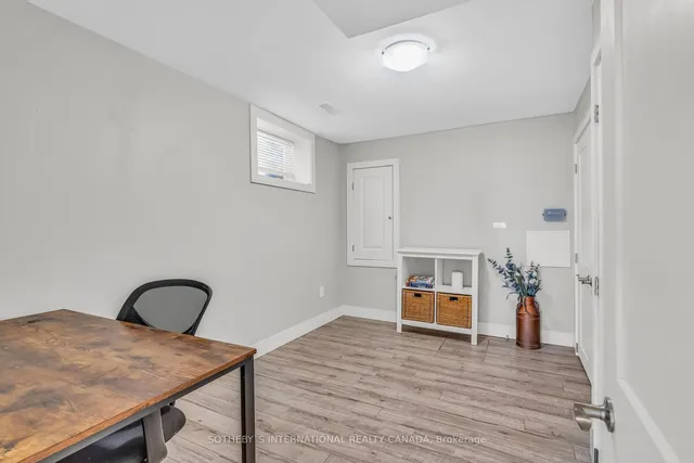 Additional image 31 of 201 Torrens Ave