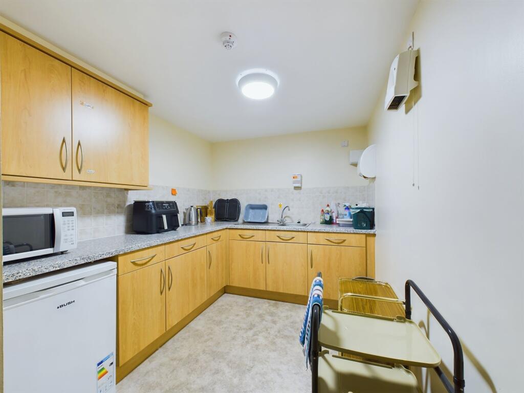 Additional image 14 of Kirk Brae, Cults, AB15