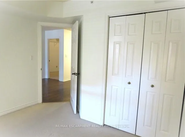 Additional image 11 of 4015 Kilmer Dr Unit 208