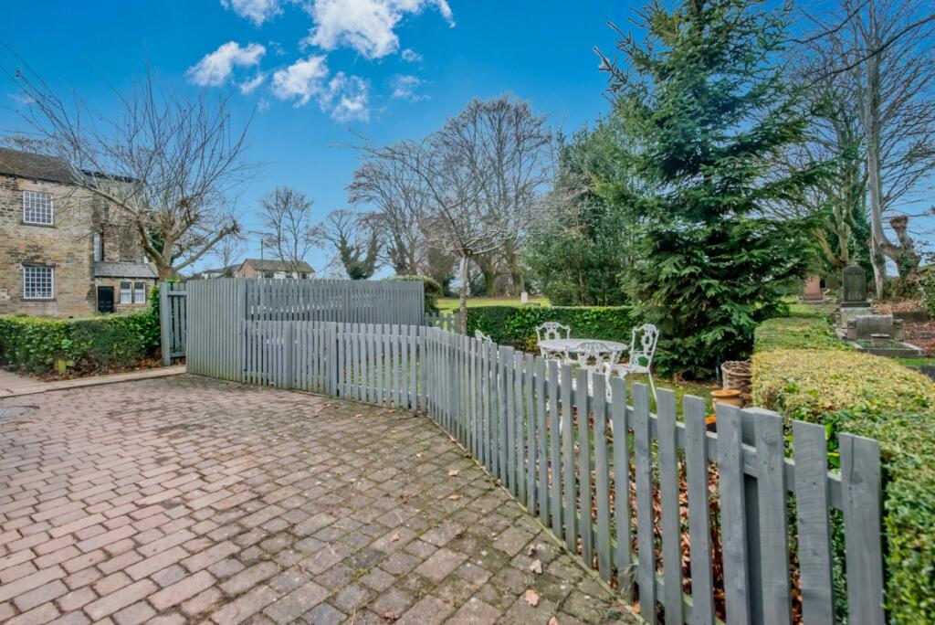 Additional image 24 of Latham Lane, Gomersal, Cleckheaton, BD19