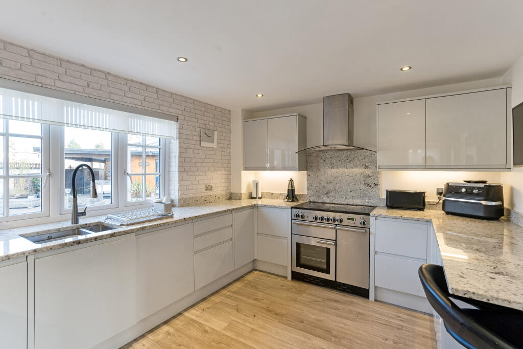 Additional image 4 of Orchard Drive, Aust, BS35