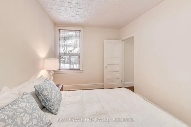 Additional image 15 of 36 Eastmount Ave