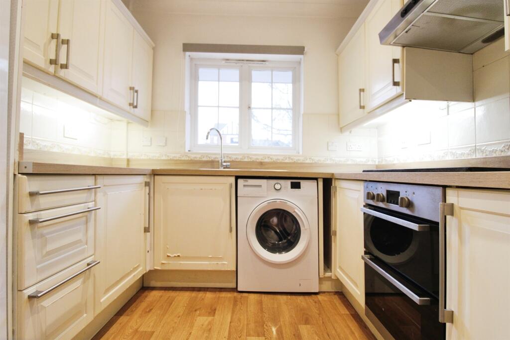 Additional image 8 of The Grange, Penarth