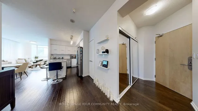 Additional image 26 of 55 Bremner Blvd Unit 3001