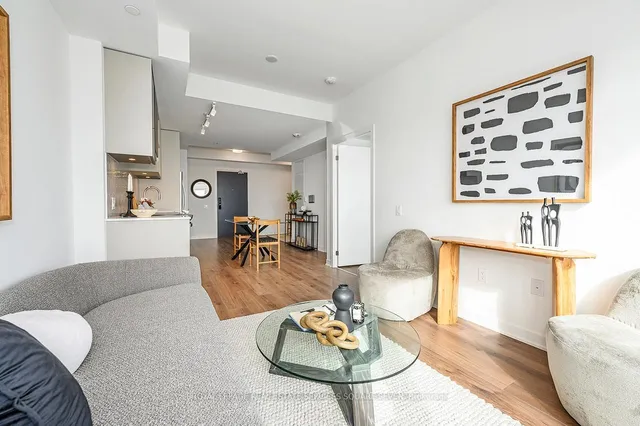 Additional image 28 of 395 Dundas St Unit 413