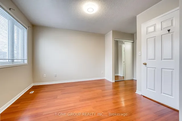 Additional image 20 of 19 Rosebank Dr Unit 903