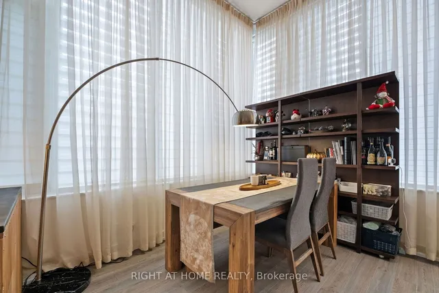 Additional image 12 of 6 Parkwood Ave Unit Th6