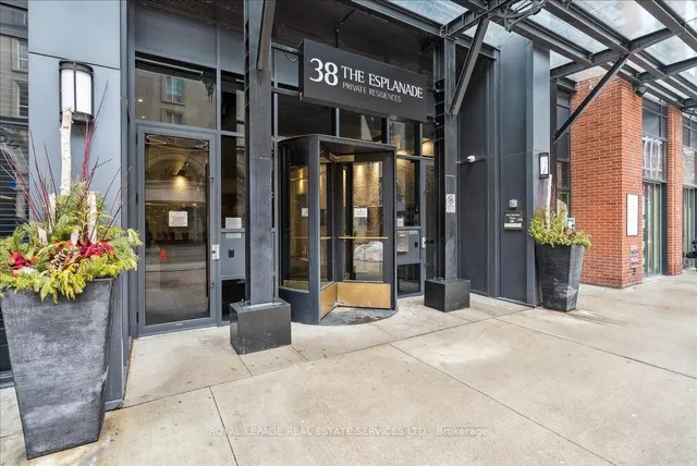 Additional image 3 of 38 The Esplanade Unit 807