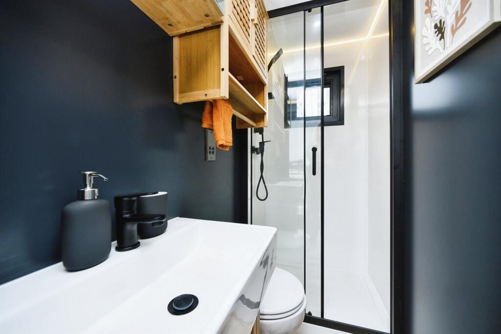 Additional image 9 of Robinson Road, Newhaven