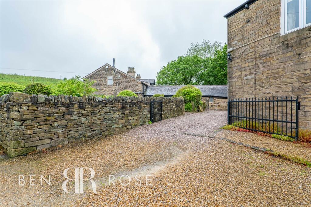 Additional image 38 of Walker Fold Road, Bolton