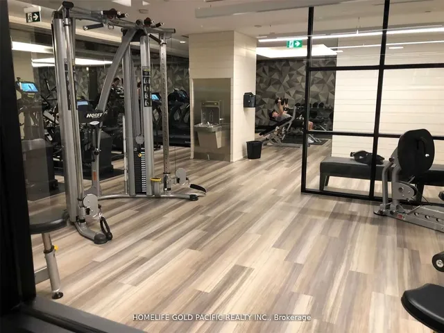 Additional image 25 of 15 Merchant's Wharf Unit 741