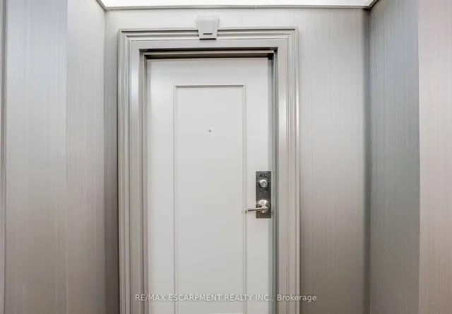 Additional image 10 of 2075 AMHERST HEIGHTS Dr Unit 402