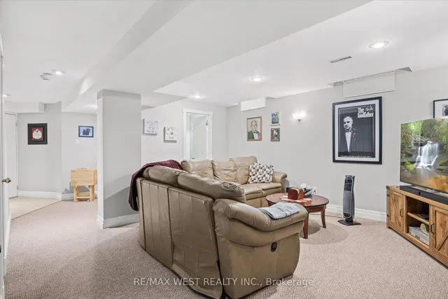 Additional image 23 of 19 Summerfield Cres