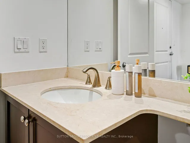 Additional image 26 of 900 Mount Pleasant Rd Unit 320