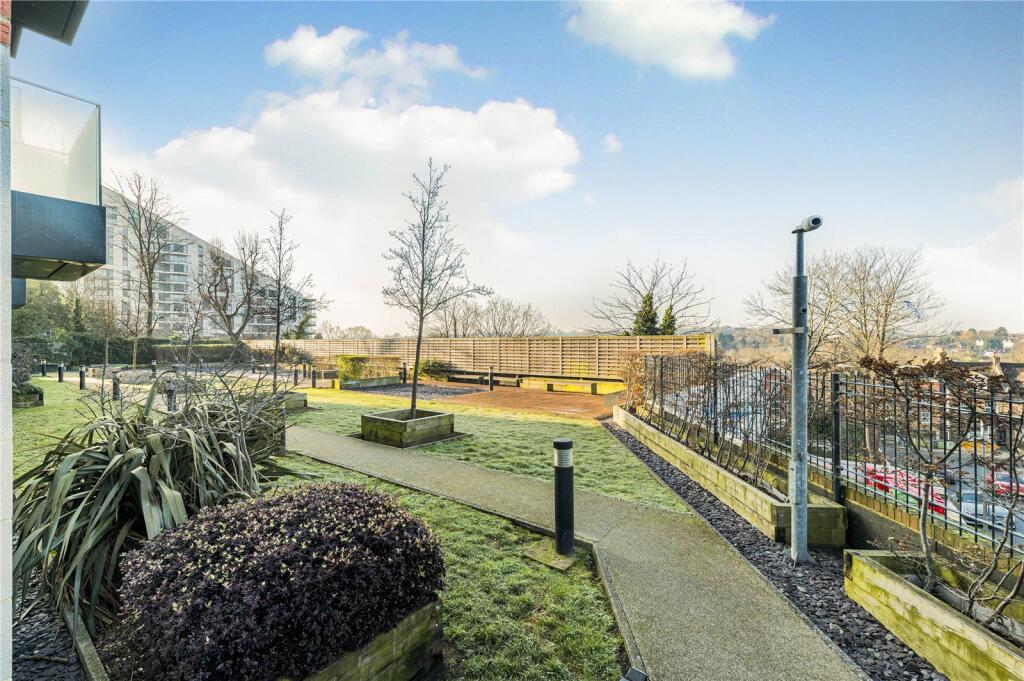 Additional image 8 of Ringers Road, Bromley, BR1