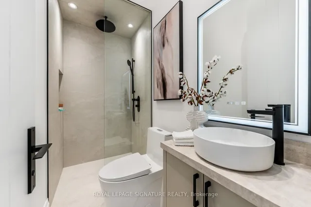 Additional image 39 of 211 Woodycrest Ave