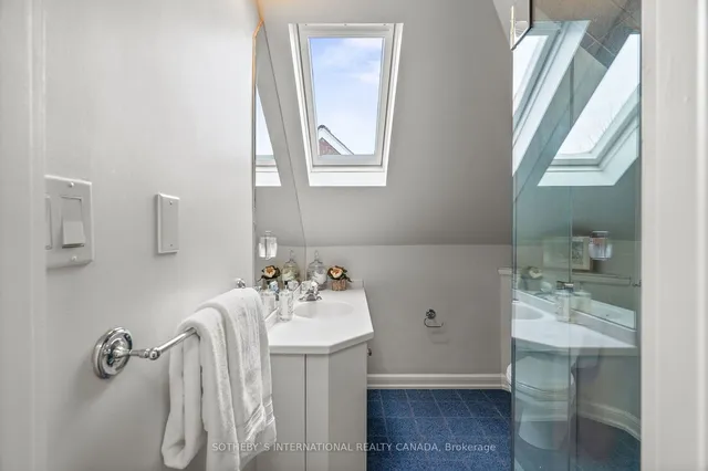 Additional image 36 of 12 Harper Ave