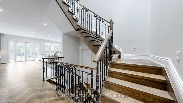 Additional image 18 of 10 Avery Ave