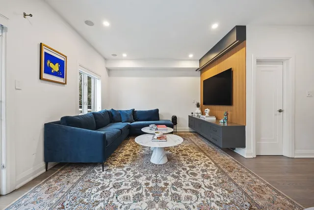 Additional image 16 of 39 Carmichael Ave