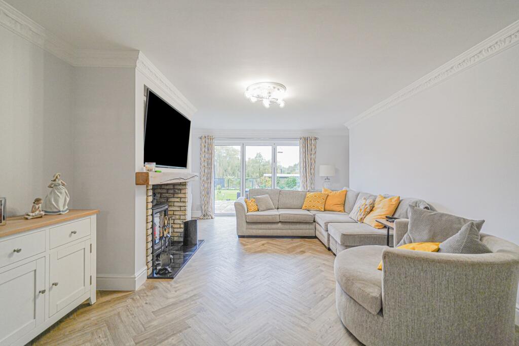 Additional image 11 of Catherines Close, Catherine-De-Barnes, B91