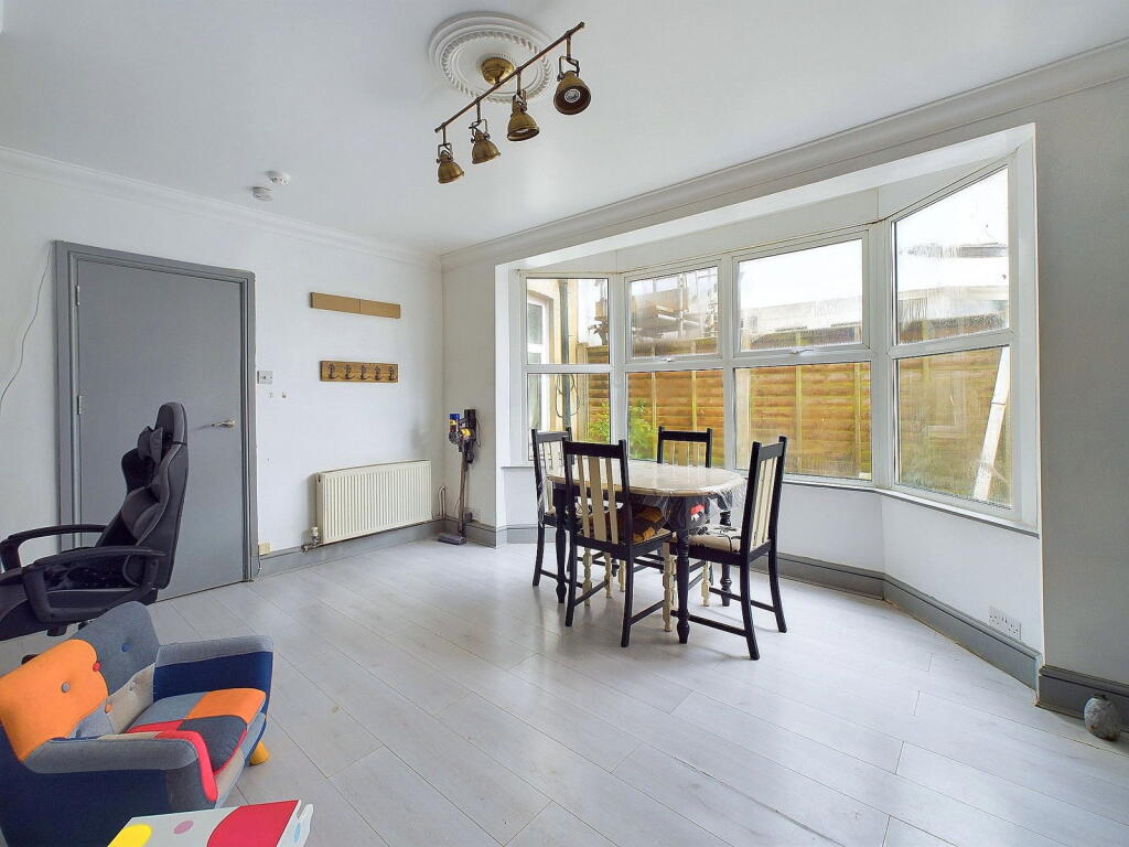 Additional image 6 of Pavilion Road, Worthing BN14 7EE