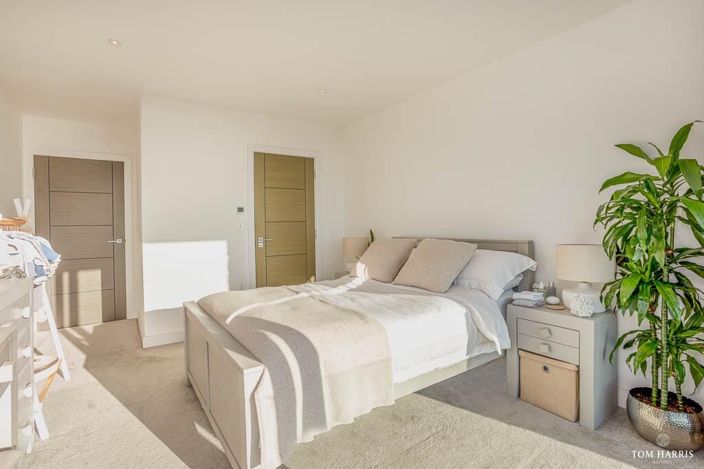 Additional image 17 of Southbourne Overcliff Drive, Bournemouth, Dorset, BH6