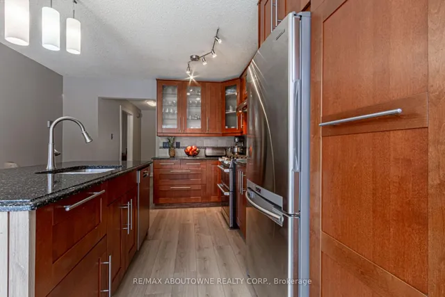 Additional image 16 of 1373 Harmsworth Sq