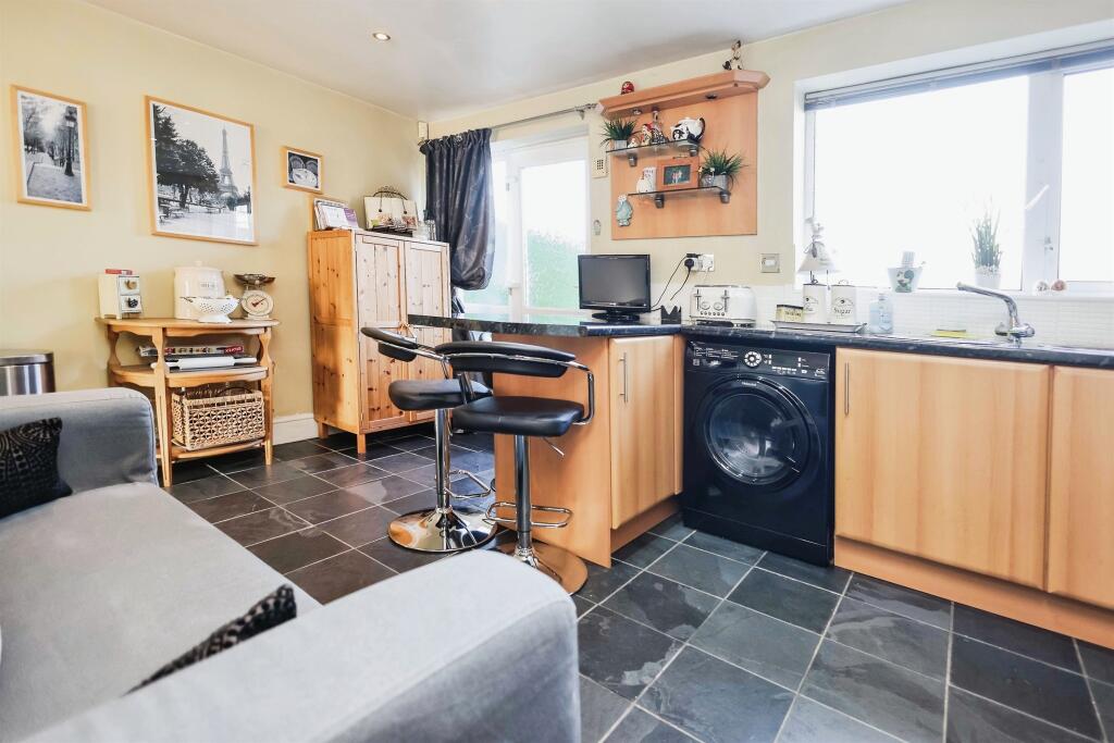 Additional image 6 of Bell Close, BIRMINGHAM